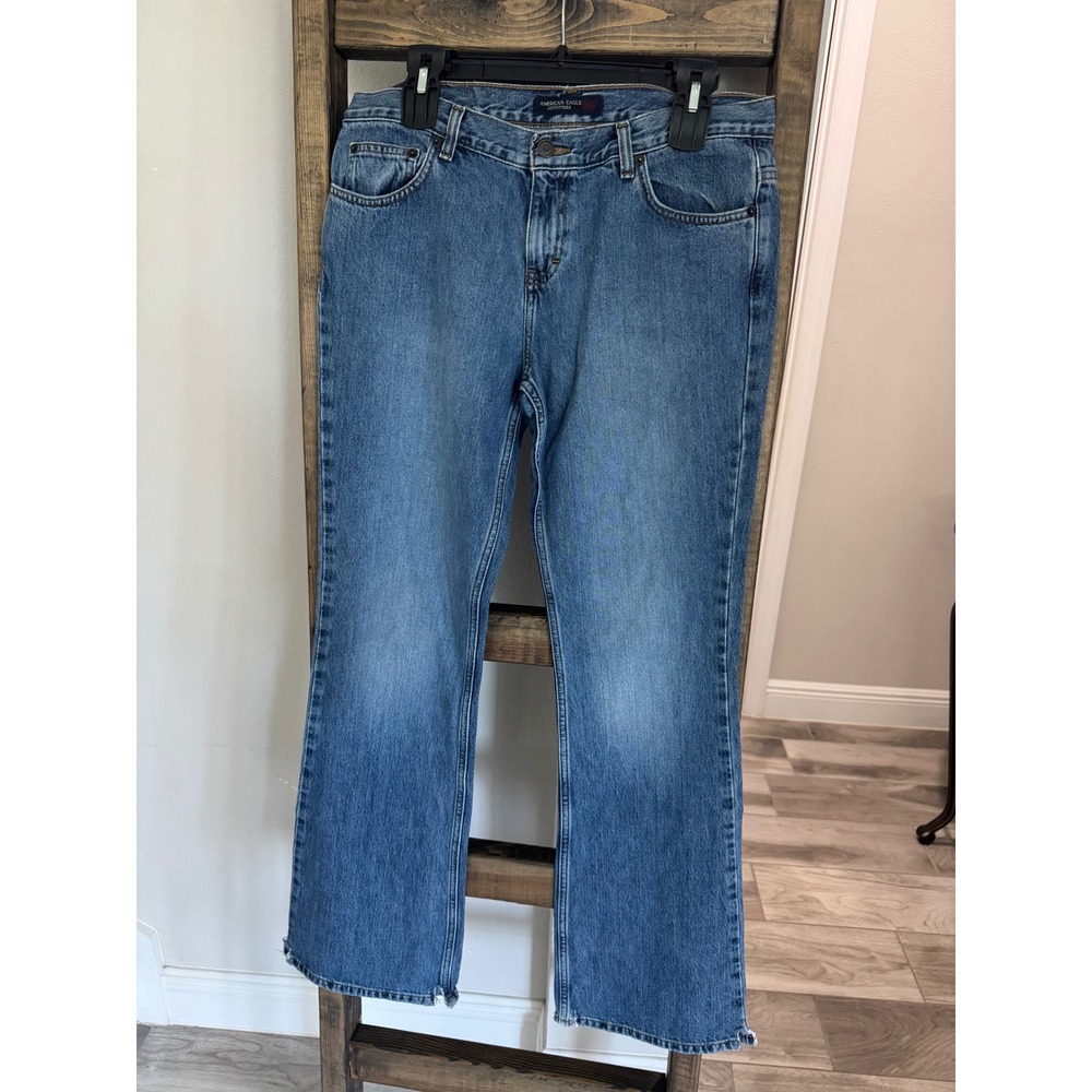 American Eagle Outfitters Blue Jeans 10 Long Medium Wash Straight Leg 7621-L
